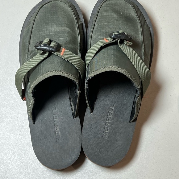 Like New Merrell Size 10 Alpine Clog Olive Unisex Sandal Slider Waterproof - Picture 8 of 12
